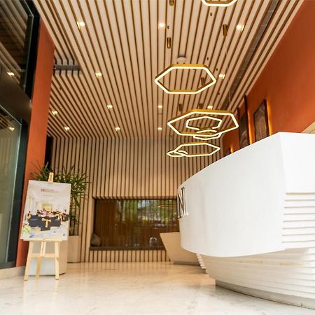 Beyzaa Hotel And Suites Kolkata Ngoại thất bức ảnh