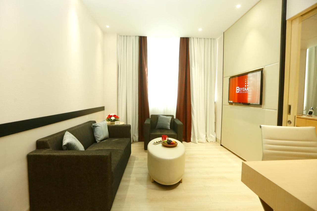 Beyzaa Hotel And Suites Kolkata Ngoại thất bức ảnh