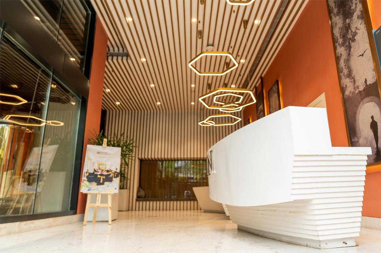 Beyzaa Hotel And Suites Kolkata Ngoại thất bức ảnh