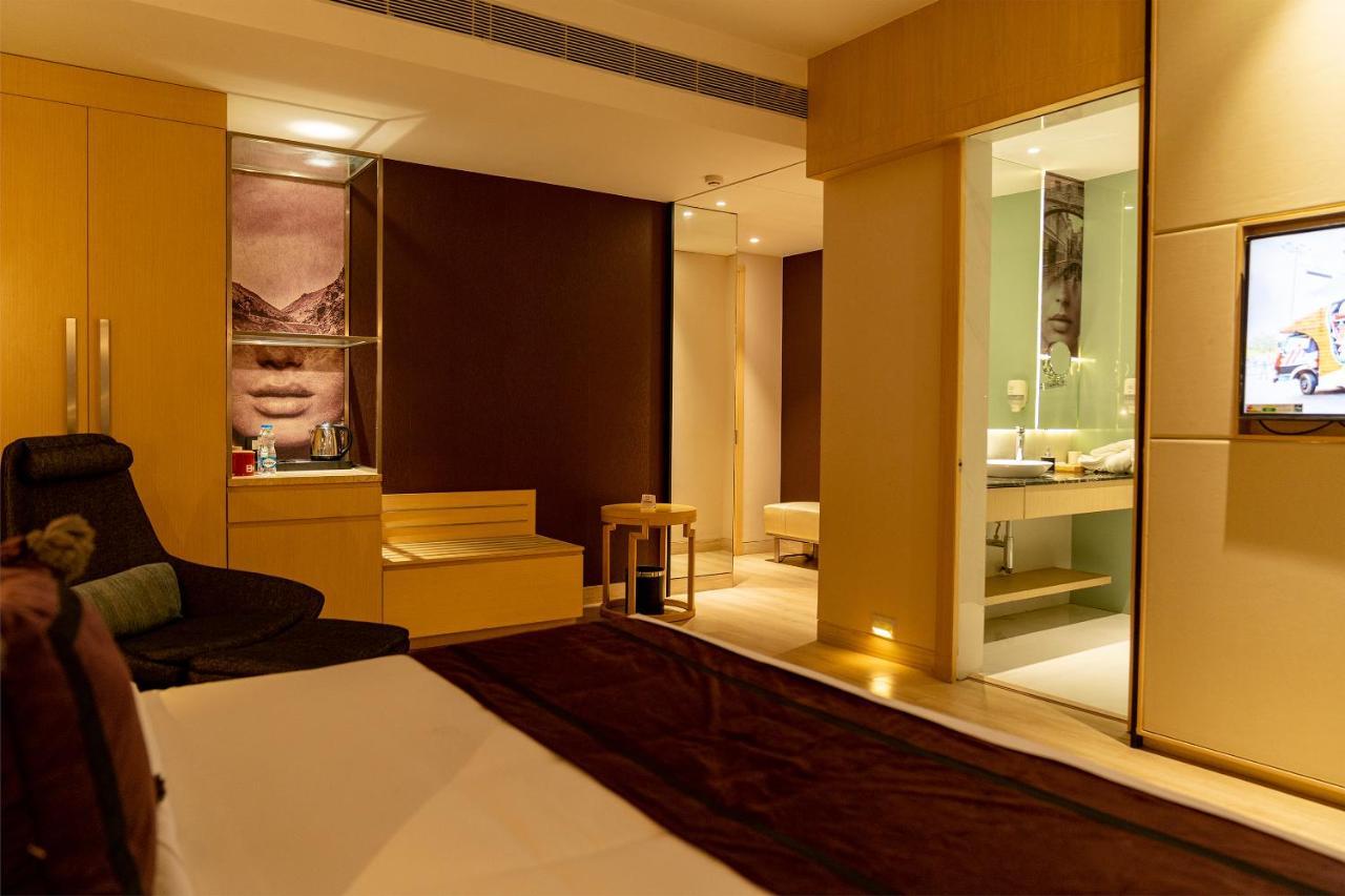 Beyzaa Hotel And Suites Kolkata Ngoại thất bức ảnh